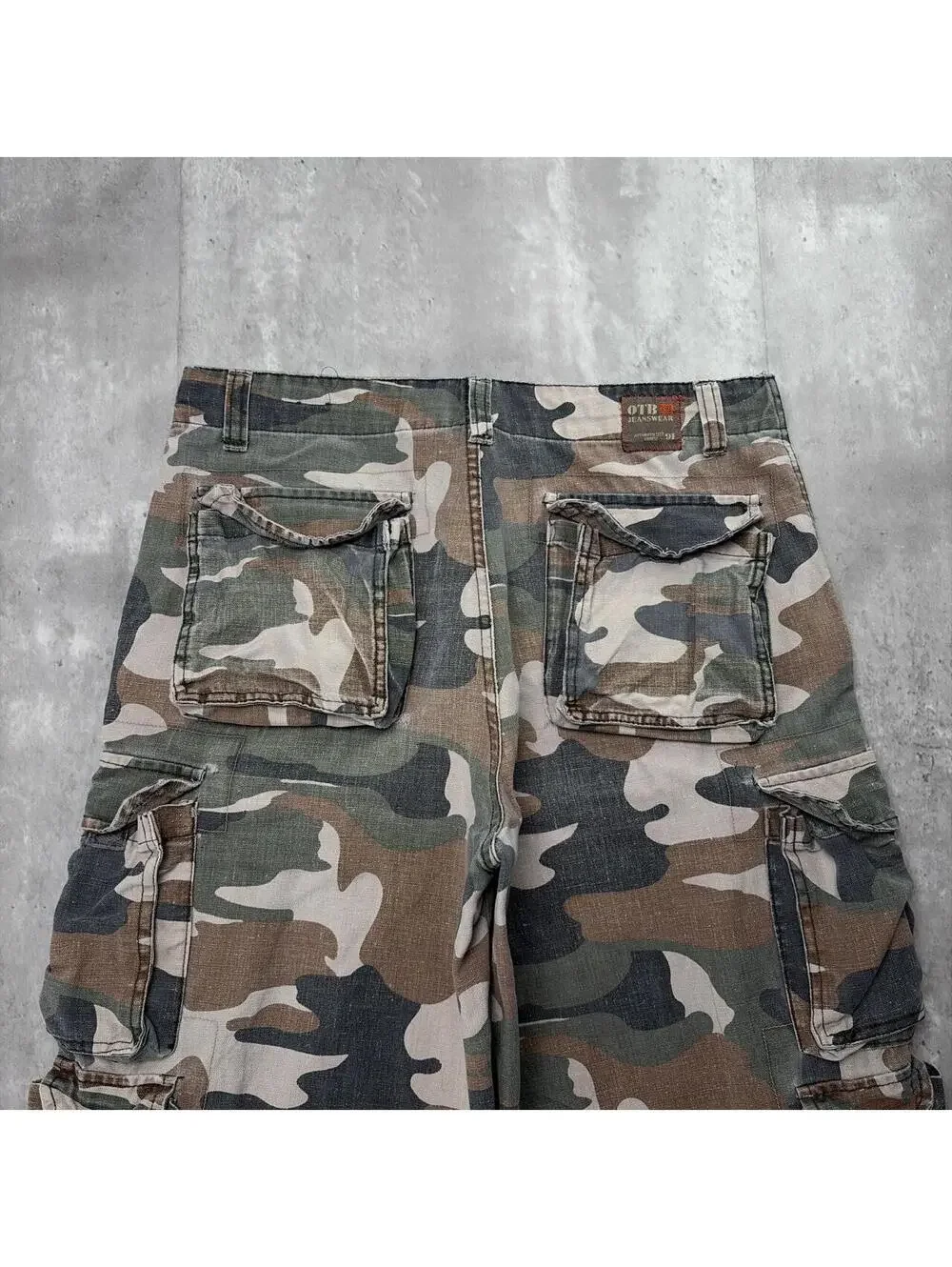 Y2K Camo OTB Grunge Gothic Baggy Cargo Skater Shorts